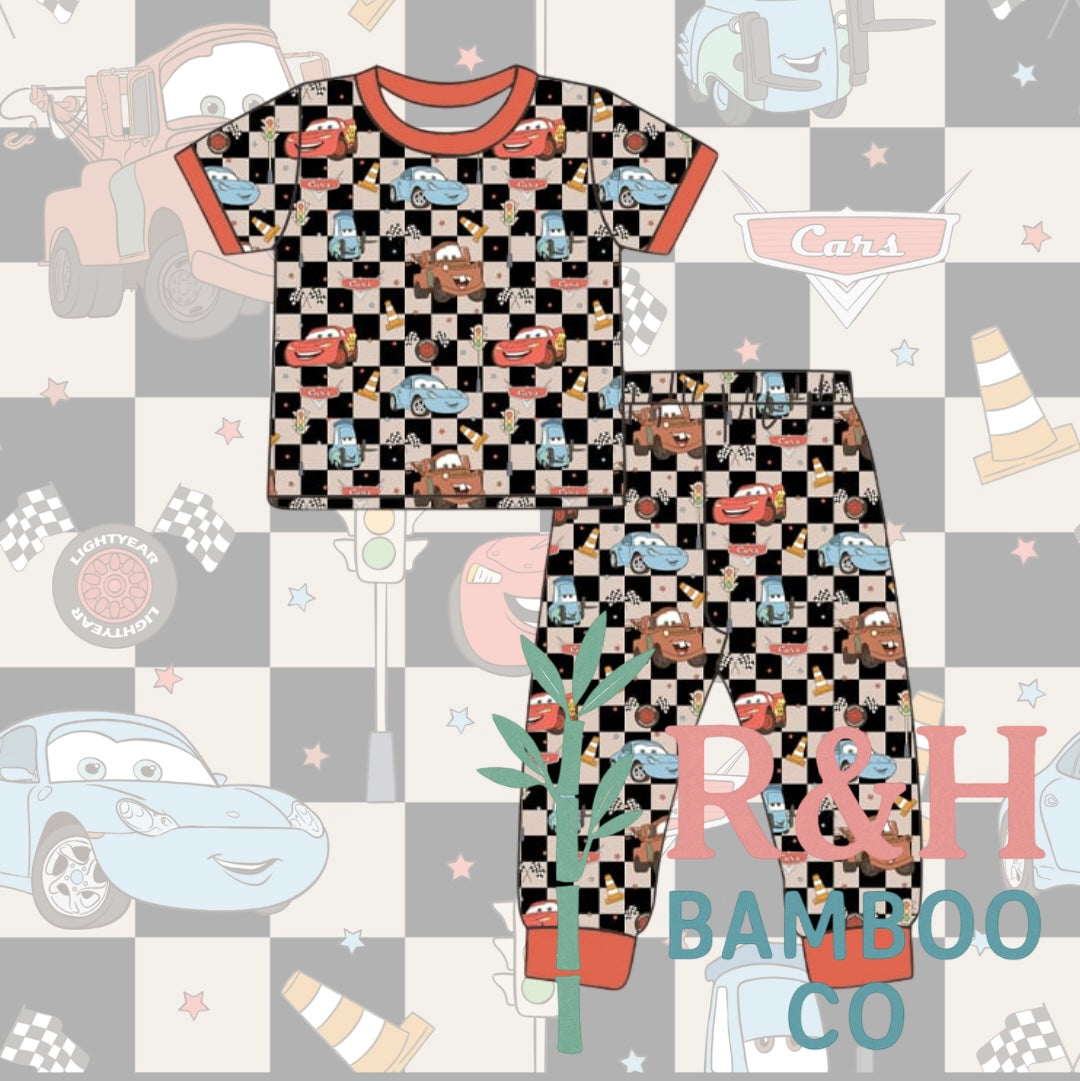 Radiator Springs 2 Piece